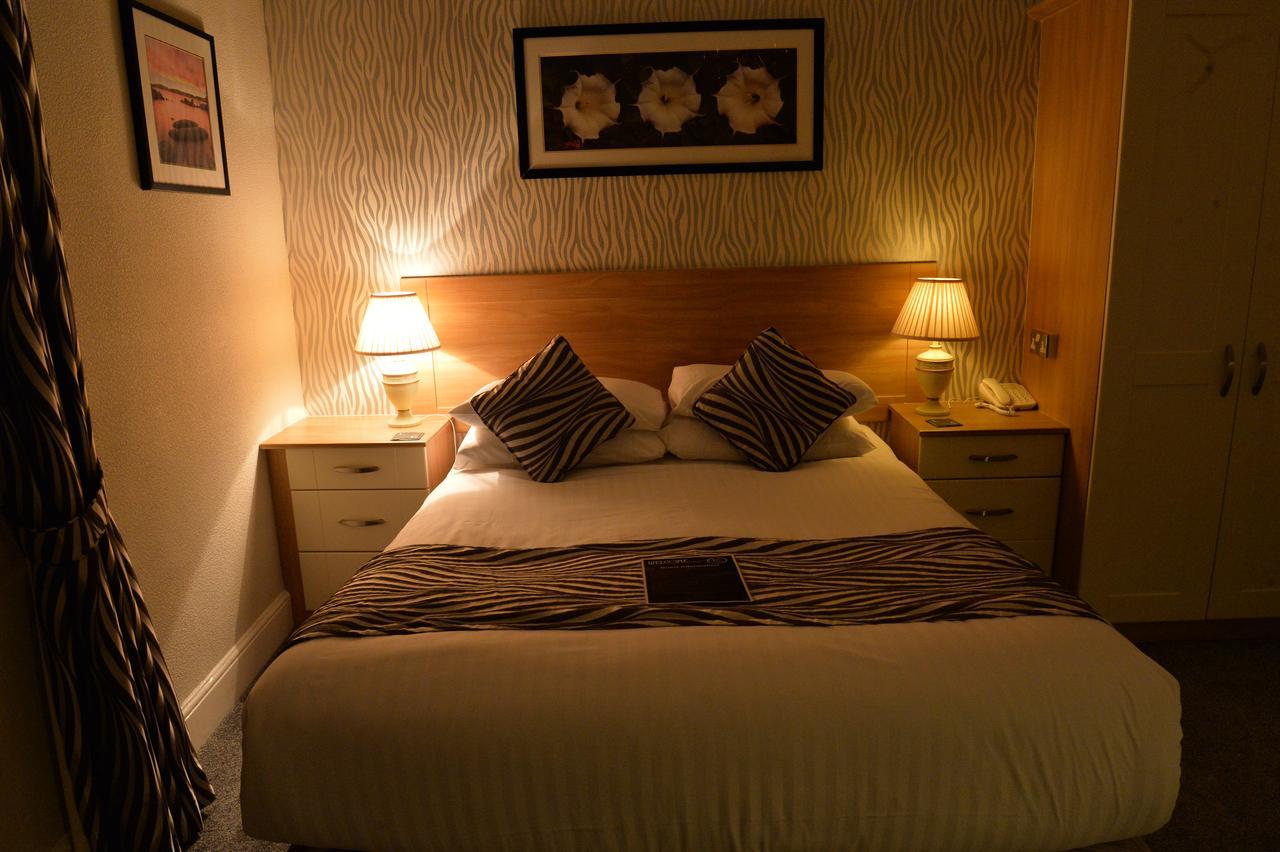 Lauriston & Lawton Court Hotel ランディドノー エクステリア 写真