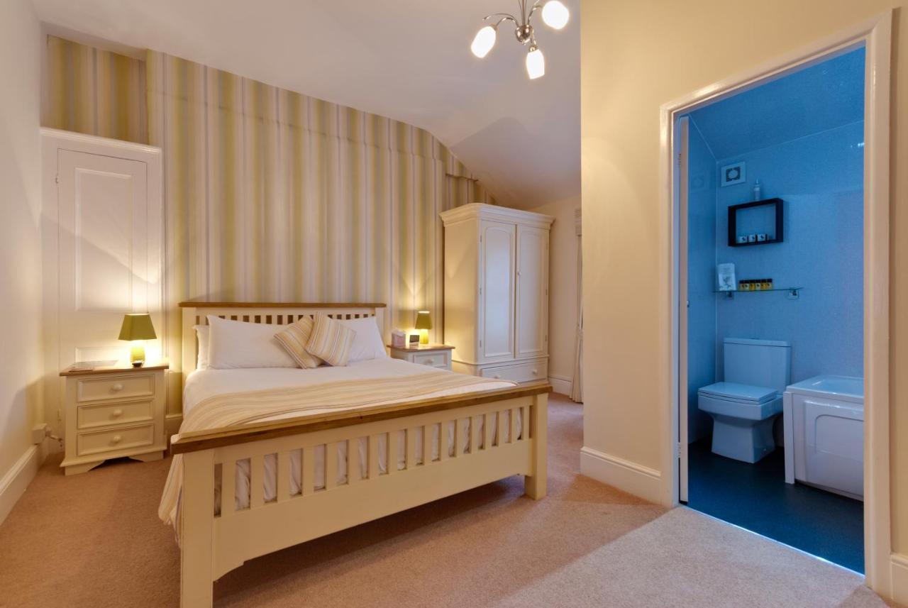 Lauriston & Lawton Court Hotel ランディドノー エクステリア 写真