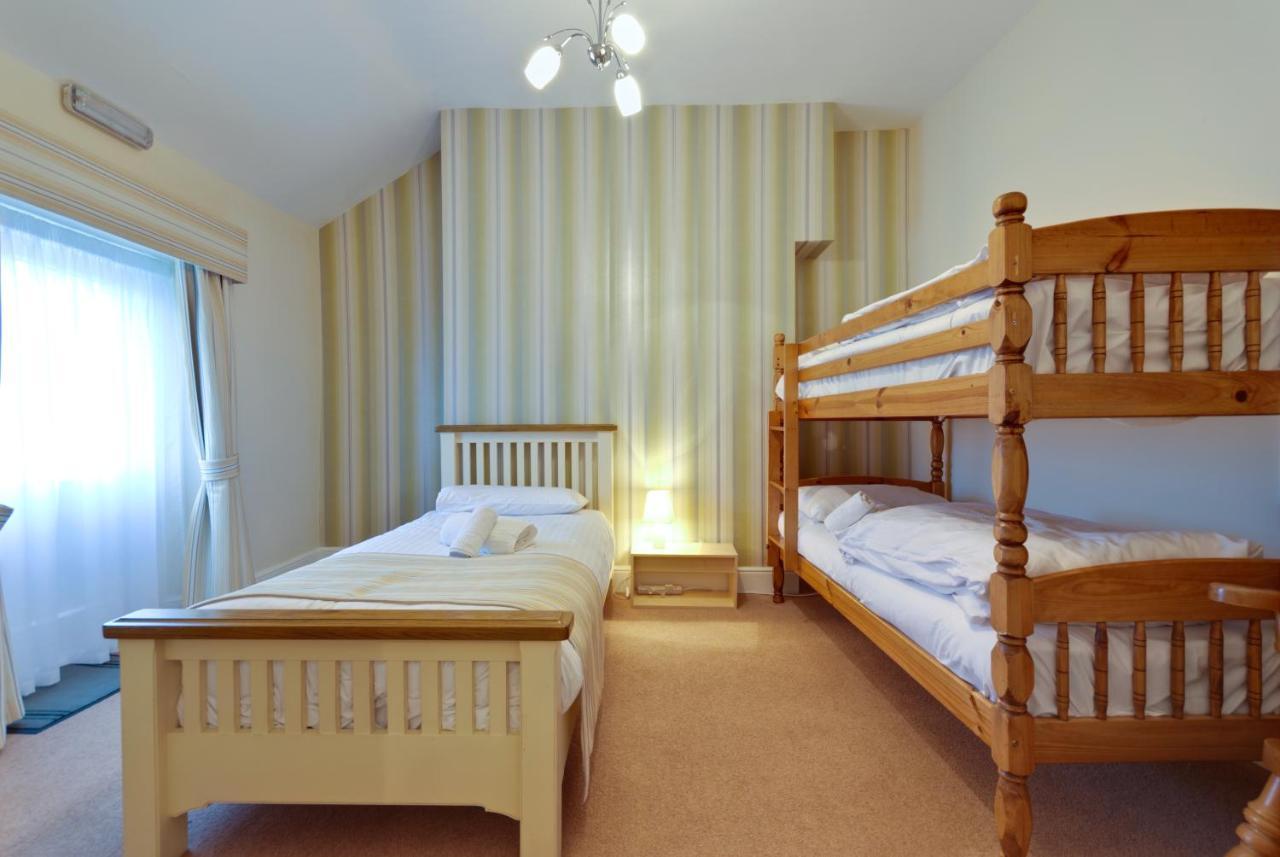 Lauriston & Lawton Court Hotel ランディドノー エクステリア 写真