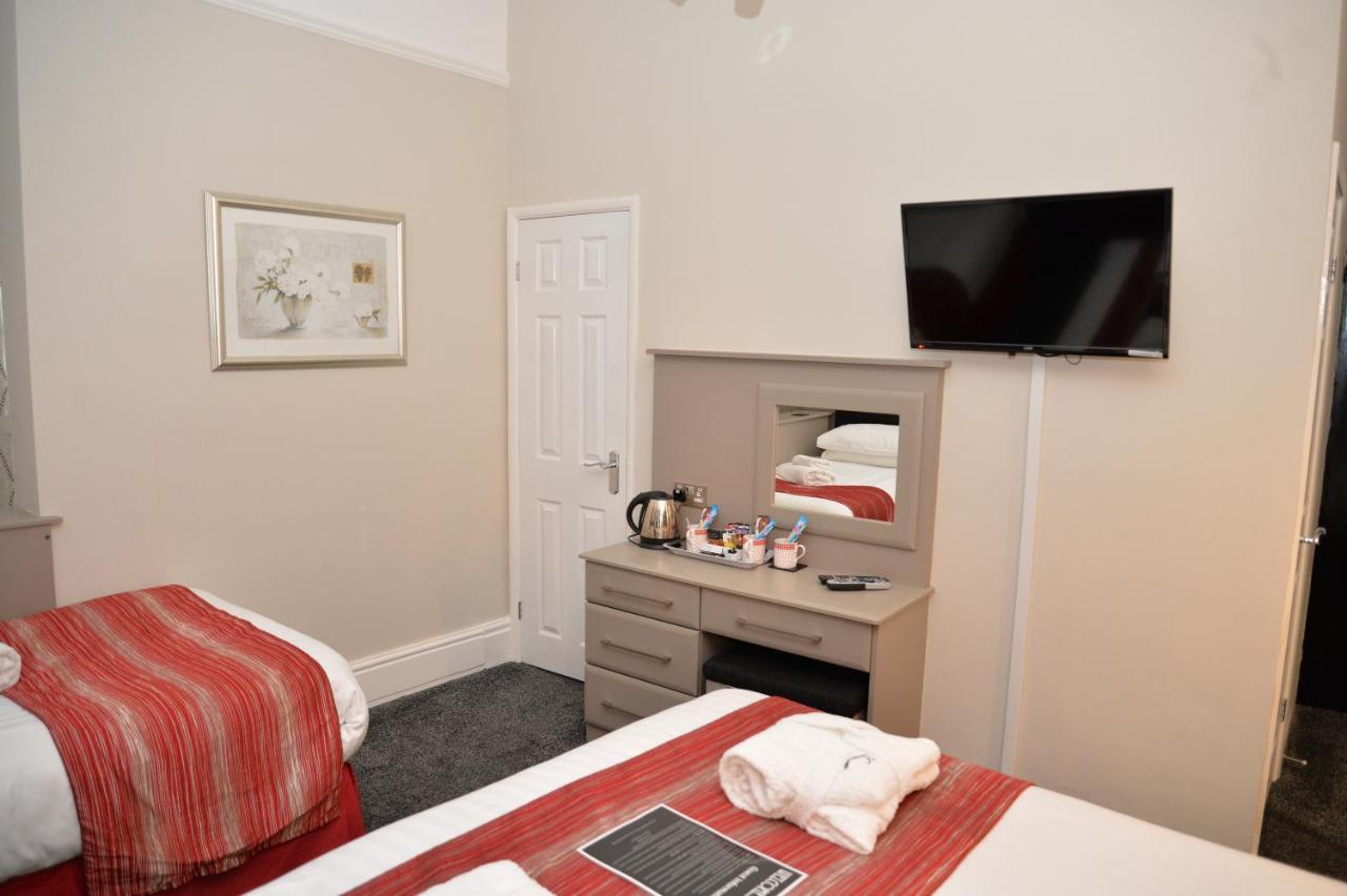 Lauriston & Lawton Court Hotel ランディドノー エクステリア 写真